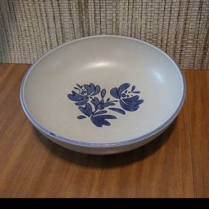 Pfaltzgraff Yorktowne Vegetable Dish